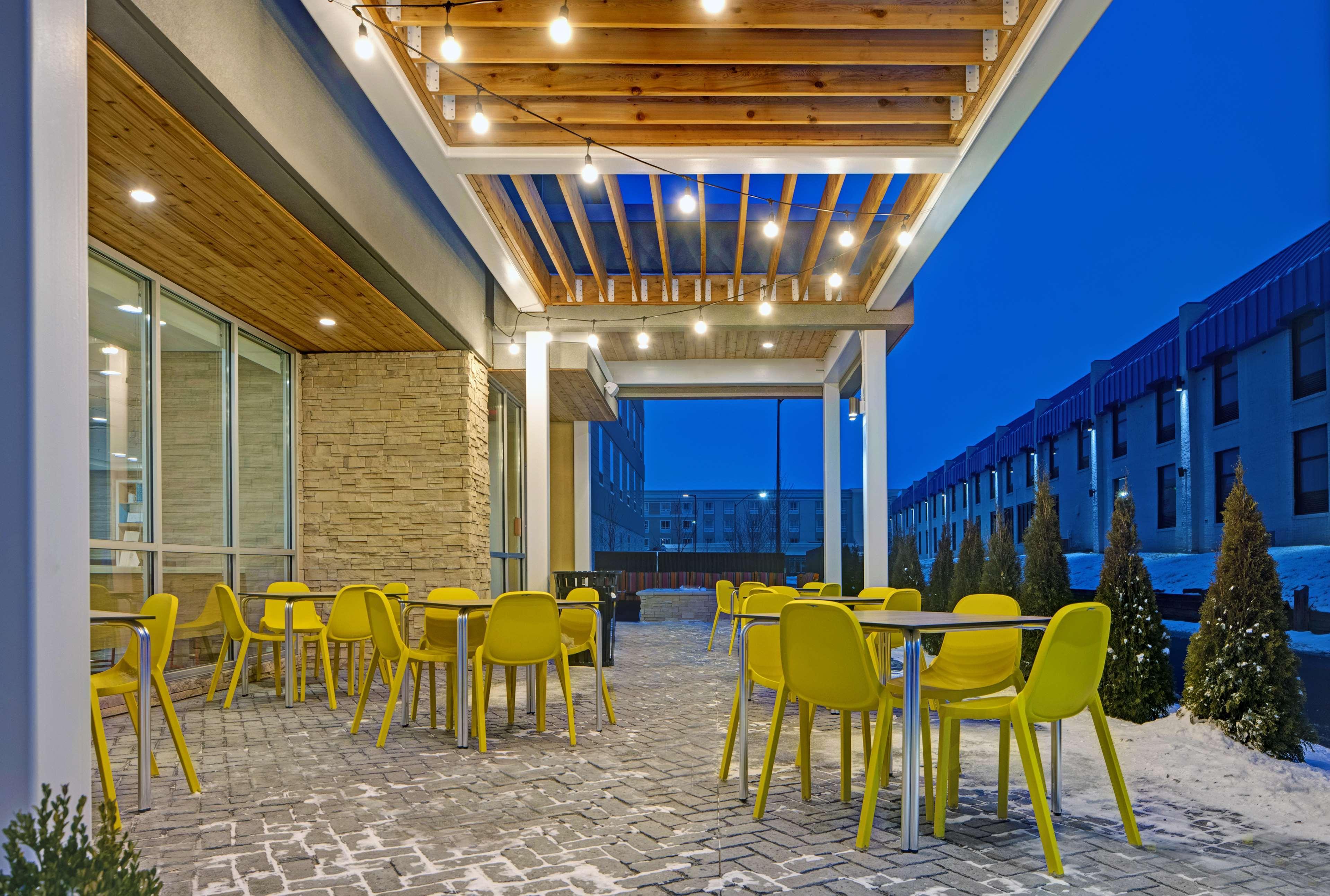 Home2 Suites By Hilton Richmond Eksteriør billede
